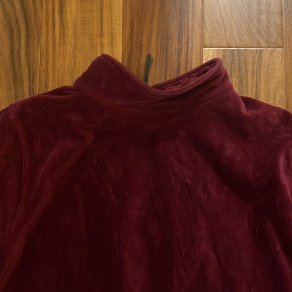 Sweater jacket with zipper - Susan Graver Rich Burgundy Velvet Jacket US 2X - Picture 7 of 8